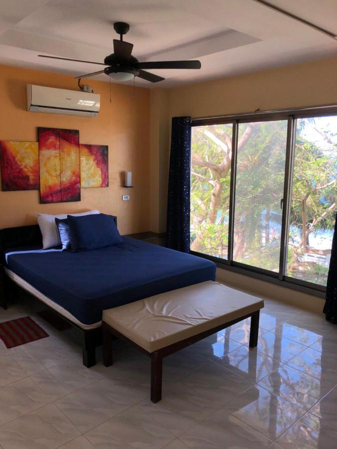 Amami Beachfront Villa With Private Beach Puerto Galera Esterno foto