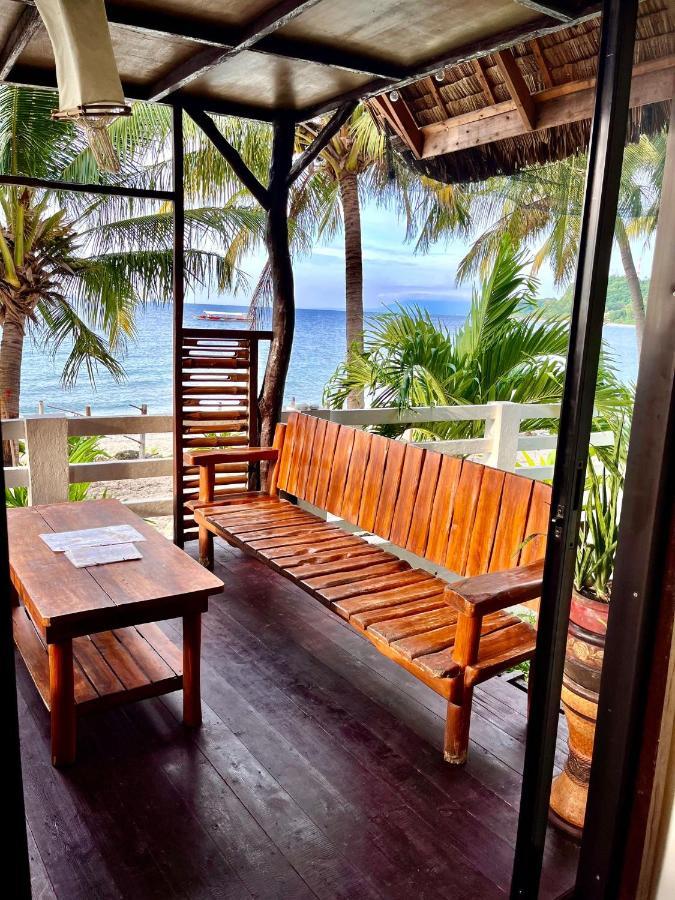 Amami Beachfront Villa With Private Beach Puerto Galera Esterno foto